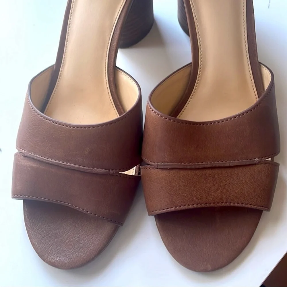 Vince Camuto Sandals, 11 - Picture 3 of 5